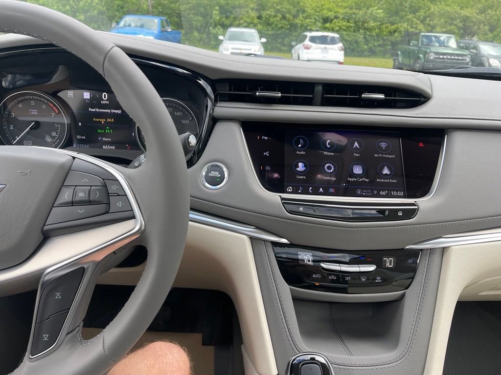 Used 2026 Cadillac XT5 Premium Luxury w/ LPO, Floor Liner Package AWD/4WD image 11
