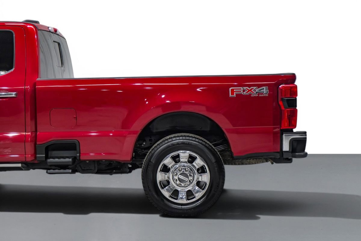 Used 2024 Ford F350 Lariat w/ Lariat Ultimate Package AWD/4WD image 11