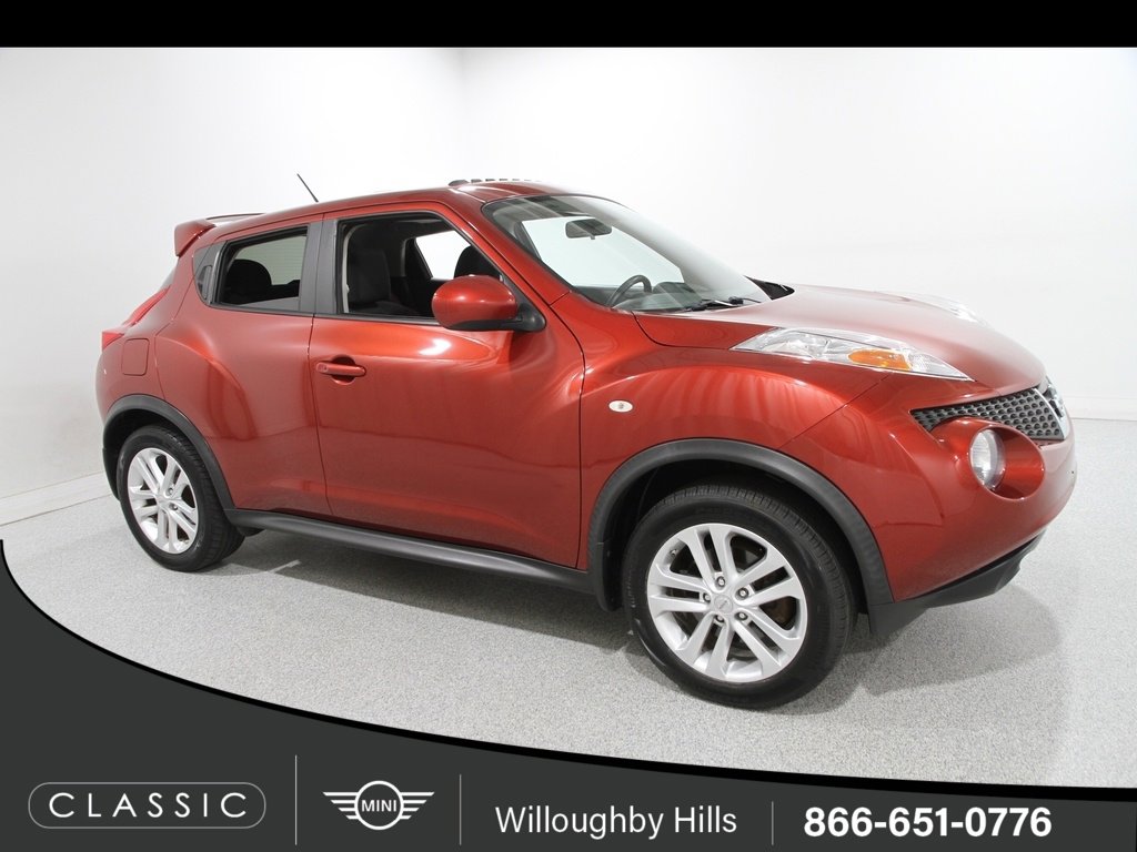 Used 2014 Nissan Juke SV image 1