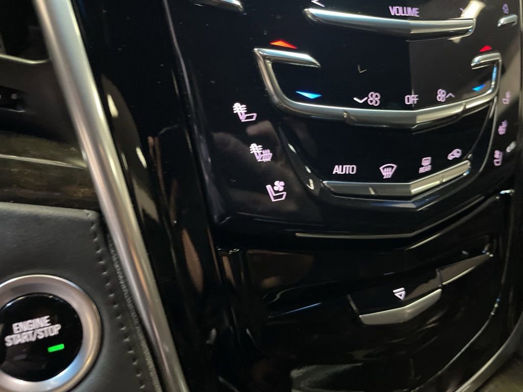 Used 2019 Cadillac Escalade Platinum AWD/4WD image 39