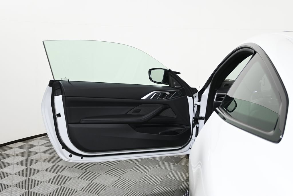 New 2026 BMW 440i xDrive Coupe w/ Parking Assistance Package AWD/4WD image 29