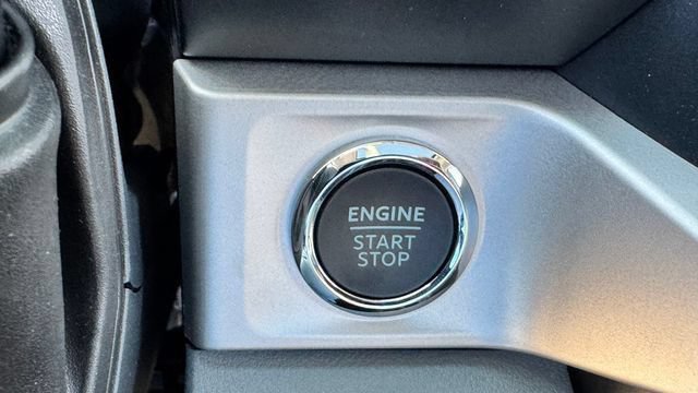 New 2026 Ford F250 XLT w/ XLT Premium Package AWD/4WD image 23