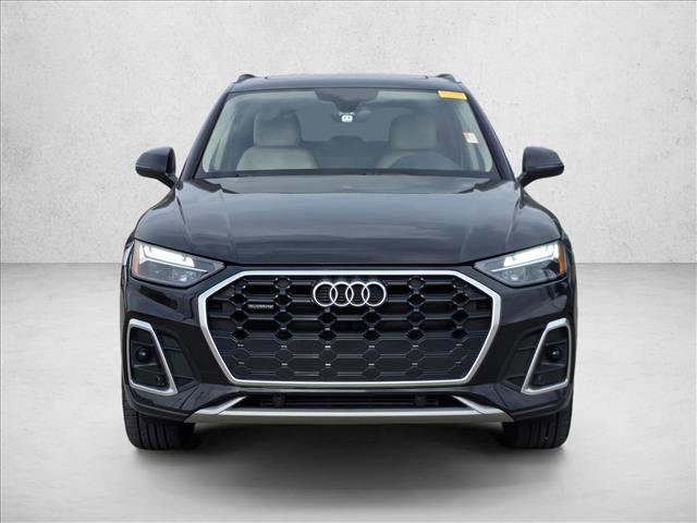 Certified 2023 Audi Q5 2.0T Premium w/ Convenience Package image 2