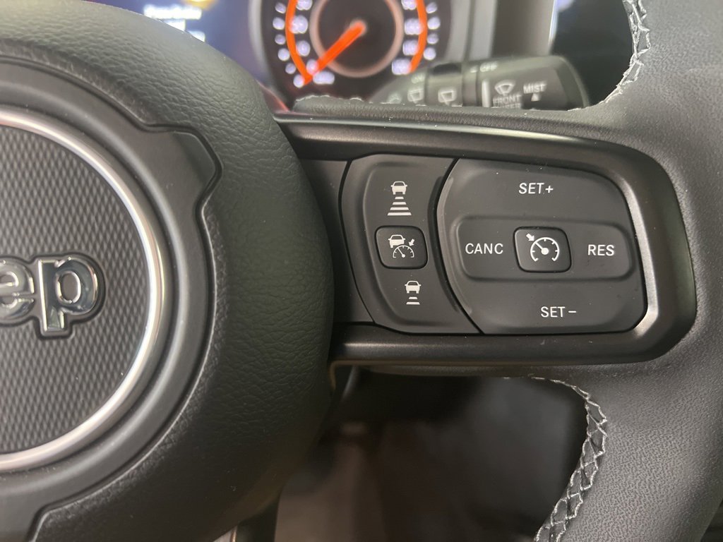 Certified 2025 Jeep Wrangler Sport S image 8