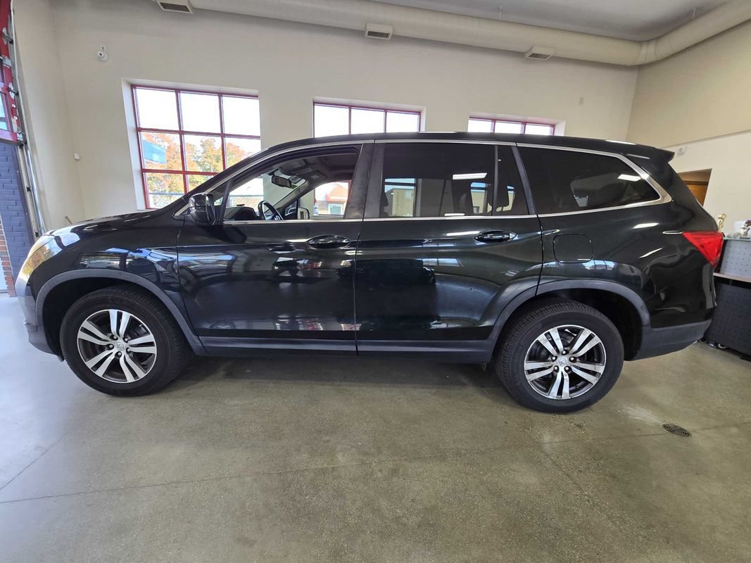 Used 2016 Honda Pilot EX-L image 4