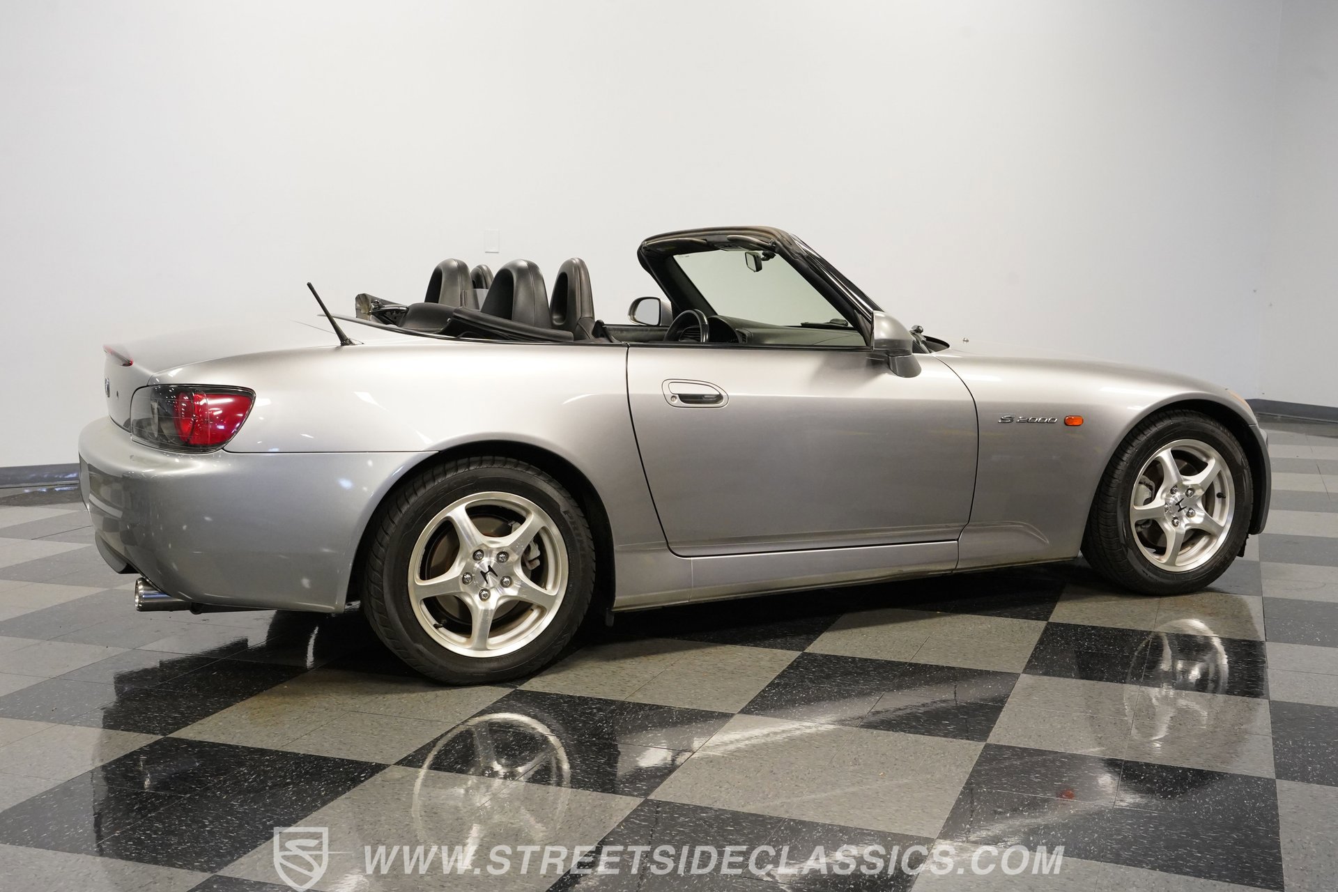 Used 2001 Honda S2000 image 14