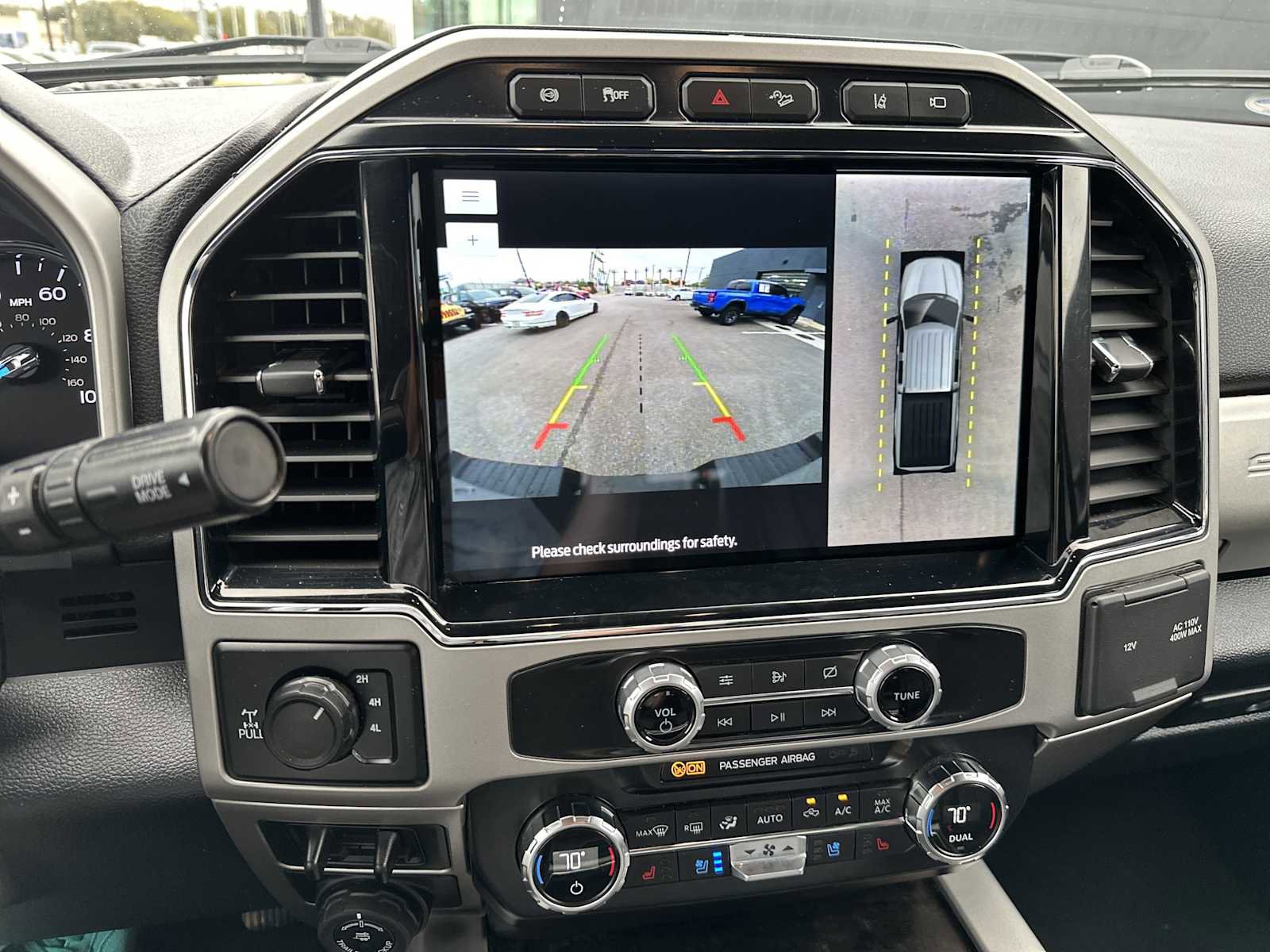 Used 2022 Ford F250 Lariat w/ Chrome Package image 18