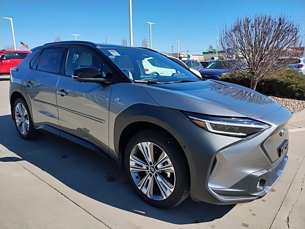 Used 2023 Subaru Solterra Touring image 5