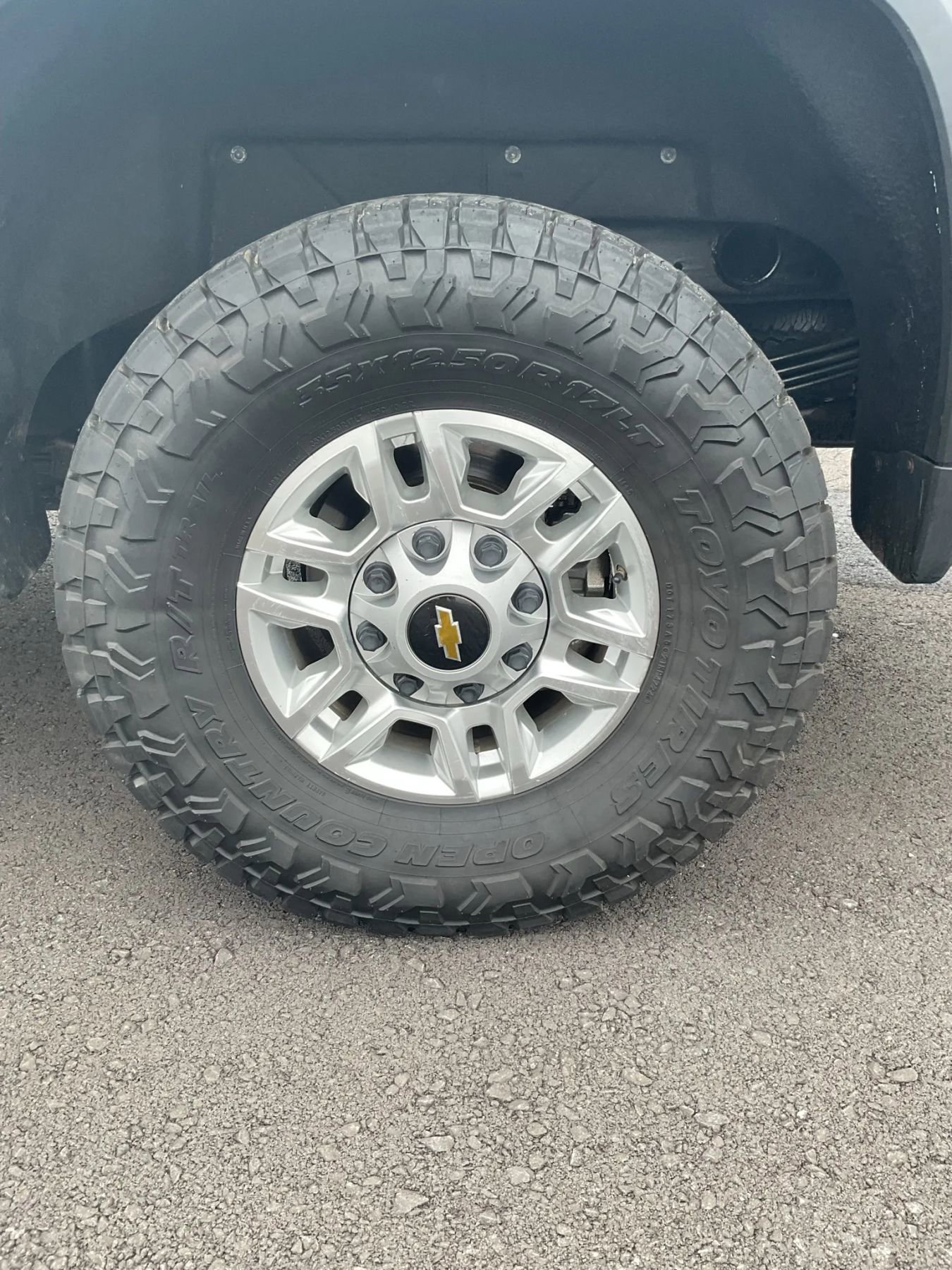 Used 2022 Chevrolet Silverado 2500 LT w/ Convenience Package image 11