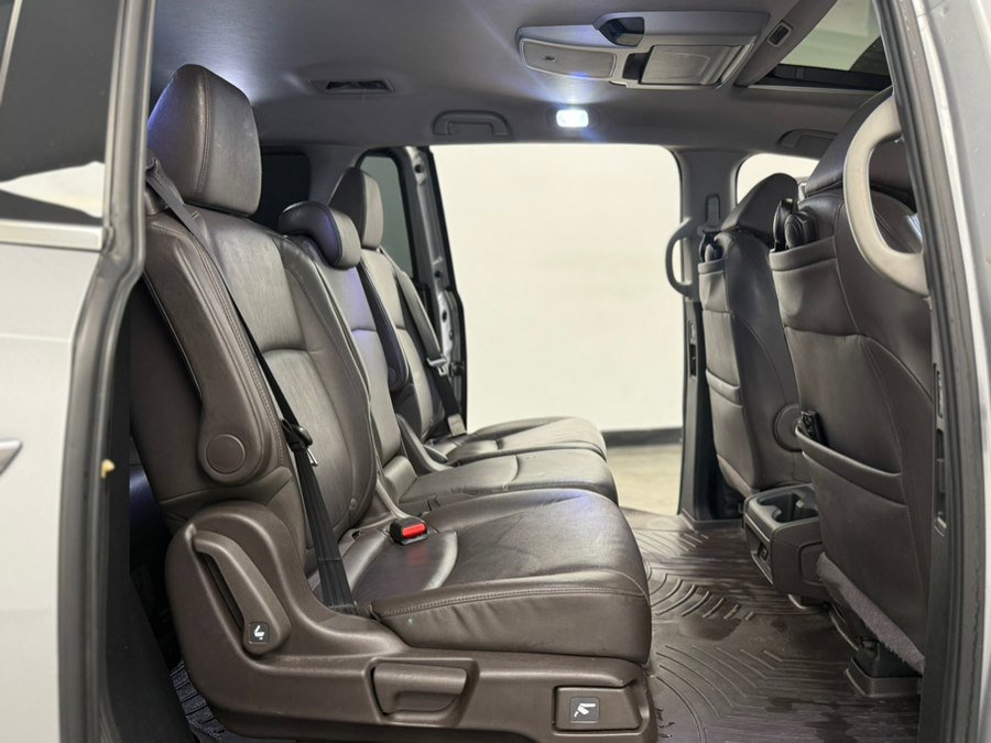 Used 2018 Honda Odyssey Touring image 49