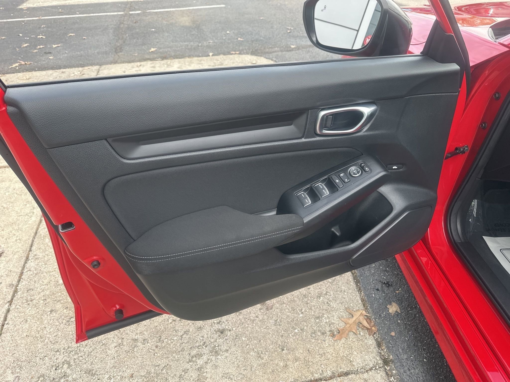 Used 2025 Honda Civic Sport image 19