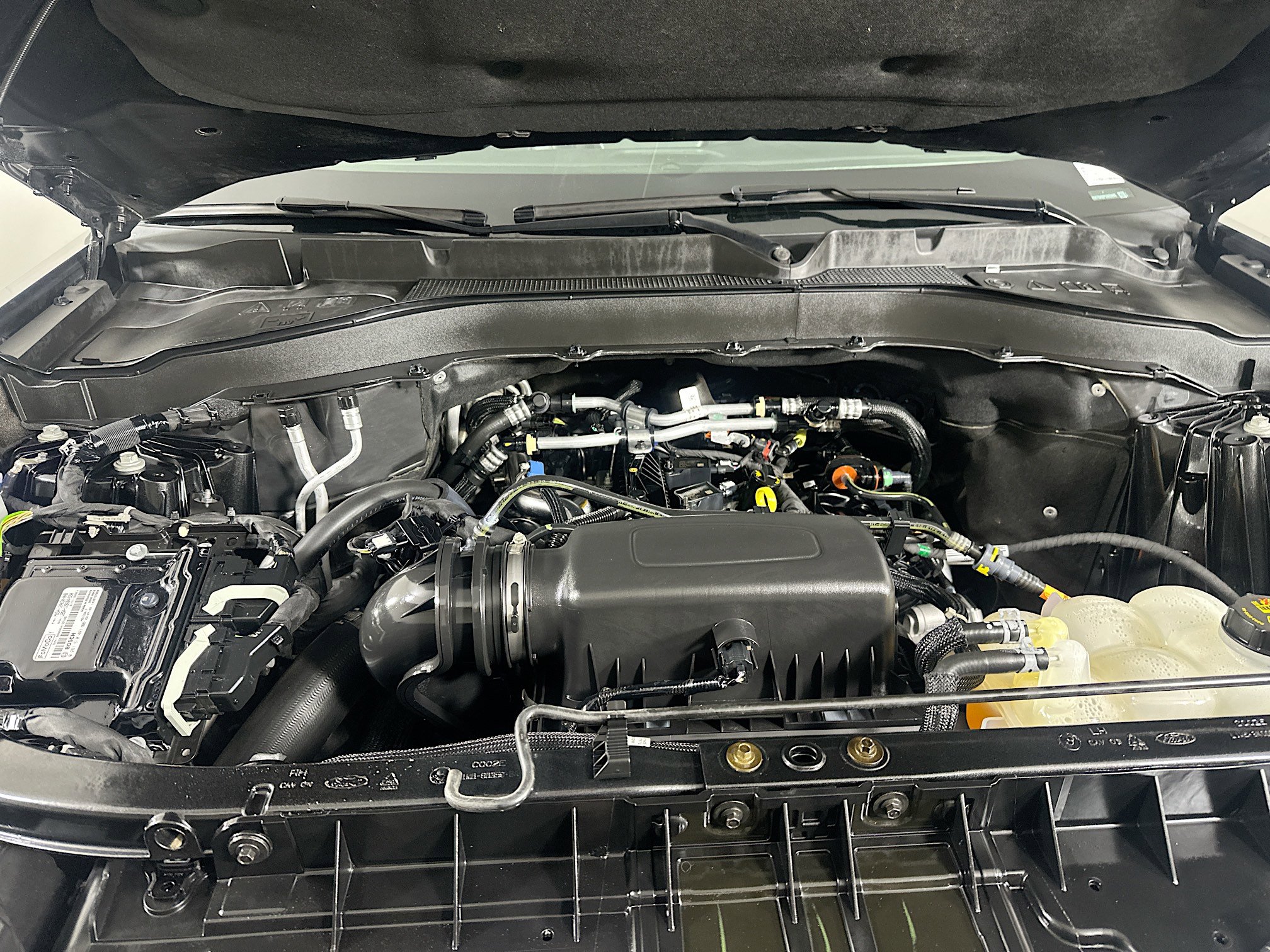 Used 2023 Ford Explorer XLT w/ Equipment Group 202A image 33