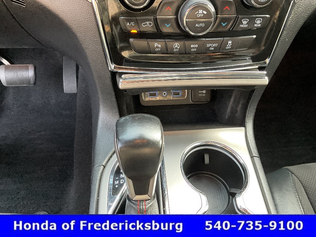 Used 2021 Jeep Grand Cherokee Trailhawk w/ Premium Lighting Group AWD/4WD image 37
