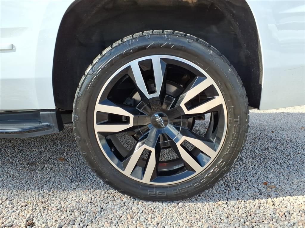 Used 2019 Chevrolet Tahoe Premier image 31
