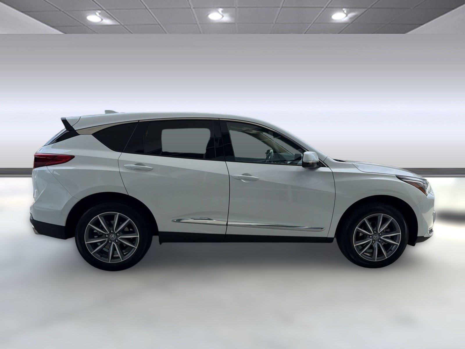 Used 2023 Acura RDX FWD w/ Technology Package image 8