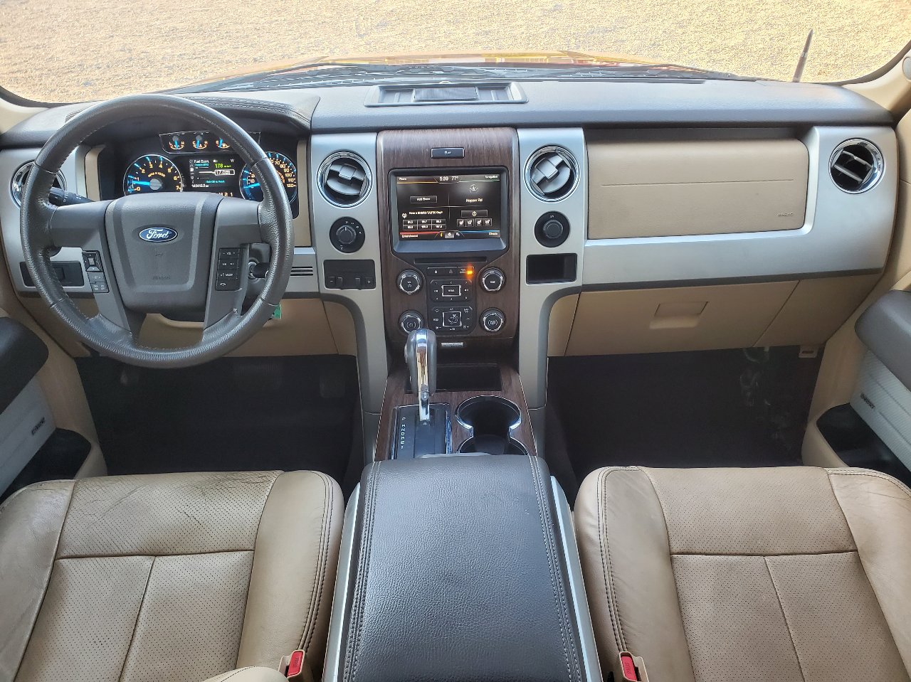 Used 2014 Ford F150 Lariat w/ Equipment Group 502A Luxury image 33