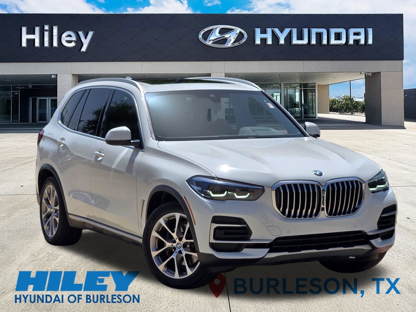 Used 2022 BMW X5 sDrive40i RWD image 2