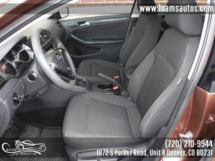 Used 2016 Volkswagen Jetta S image 11