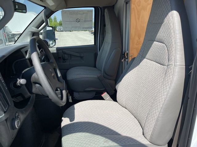 New 2025 GMC Savana 3500 w/ Power Convenience Package image 7