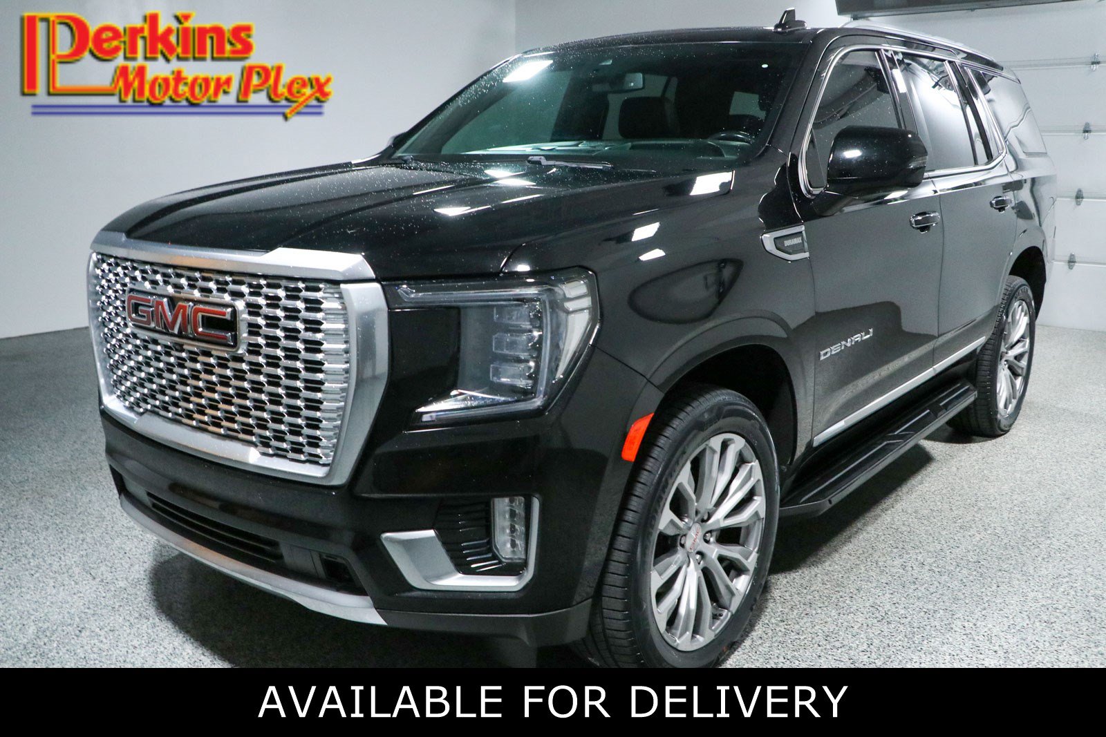 Used 2021 GMC Yukon Denali AWD/4WD image 1