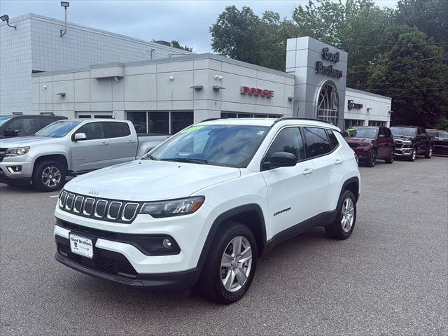 Certified 2022 Jeep Compass Latitude AWD/4WD image 1