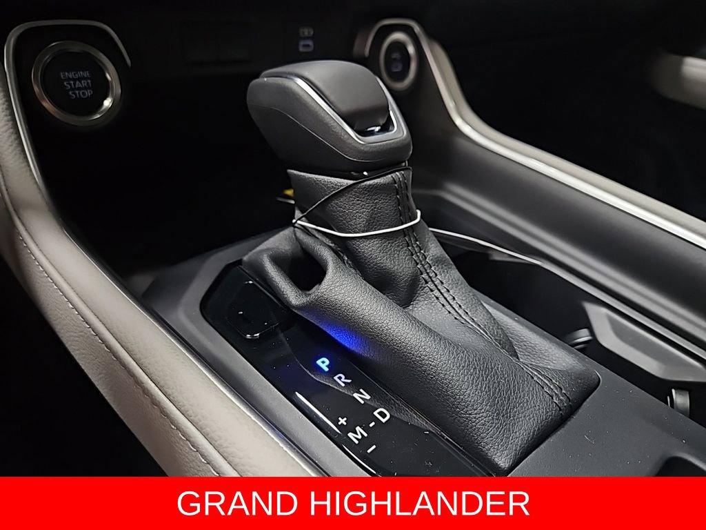New 2026 Toyota Grand Highlander AWD image 25