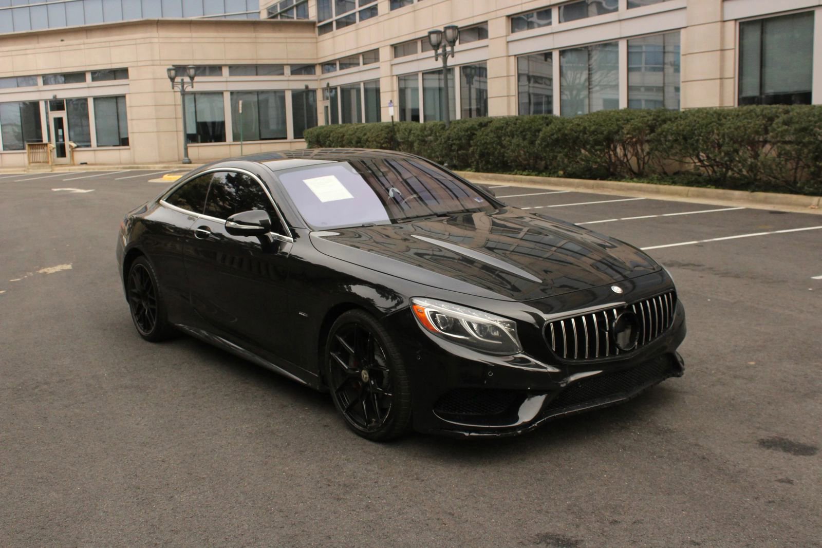 Used 2015 Mercedes-Benz S 550 4MATIC Coupe image 2