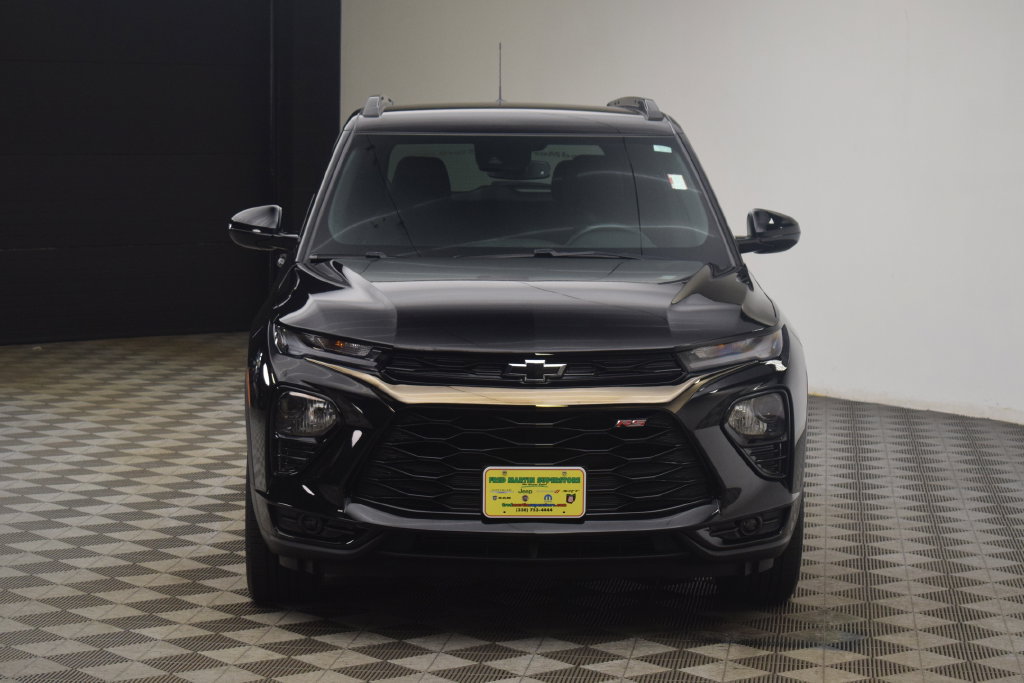 Used 2023 Chevrolet TrailBlazer RS w/ Convenience Package FWD image 16