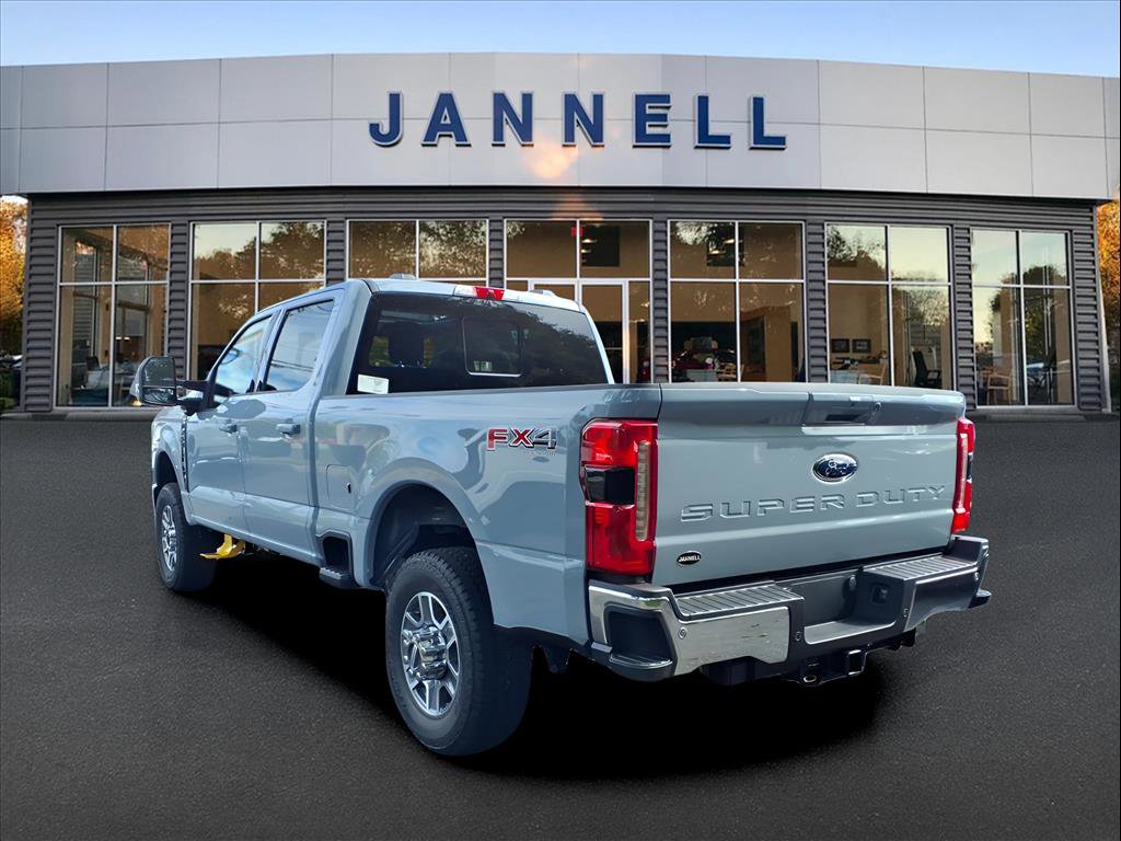 New 2026 Ford F250 4x4 Crew Cab Super Duty image 4