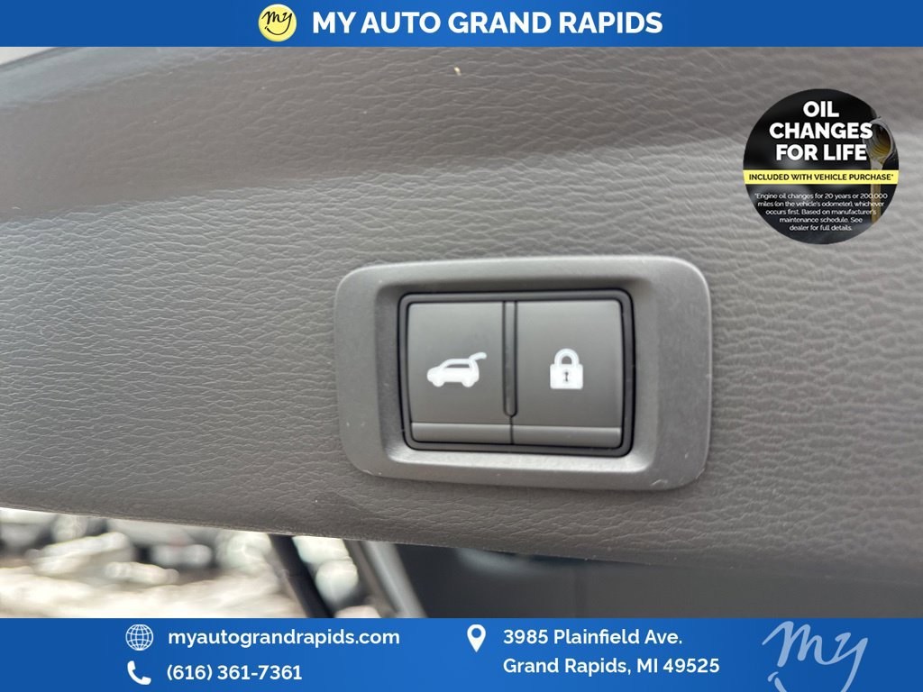 Used 2026 Mitsubishi Outlander SE AWD/4WD image 15