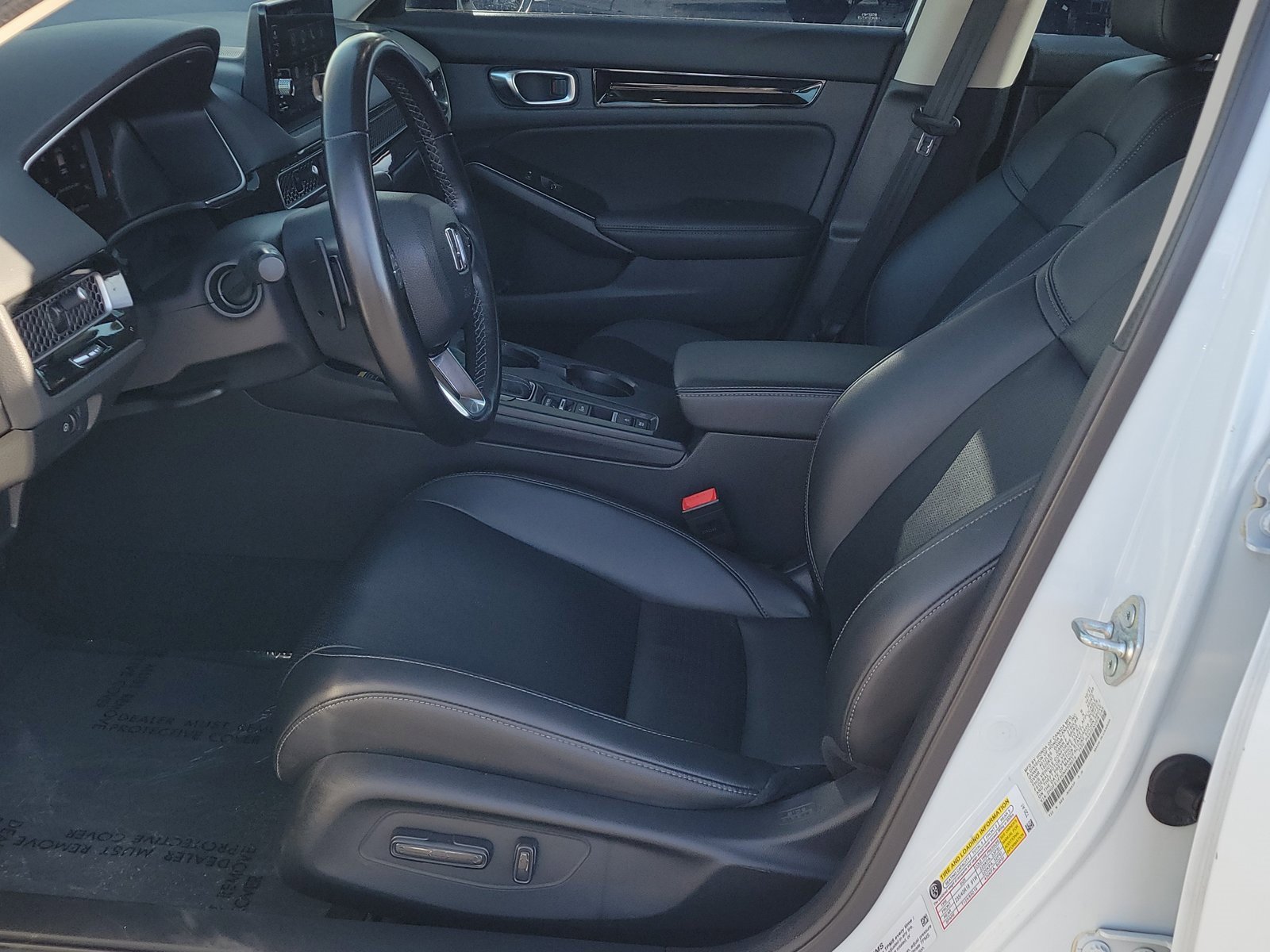 Used 2022 Honda Civic Touring image 6