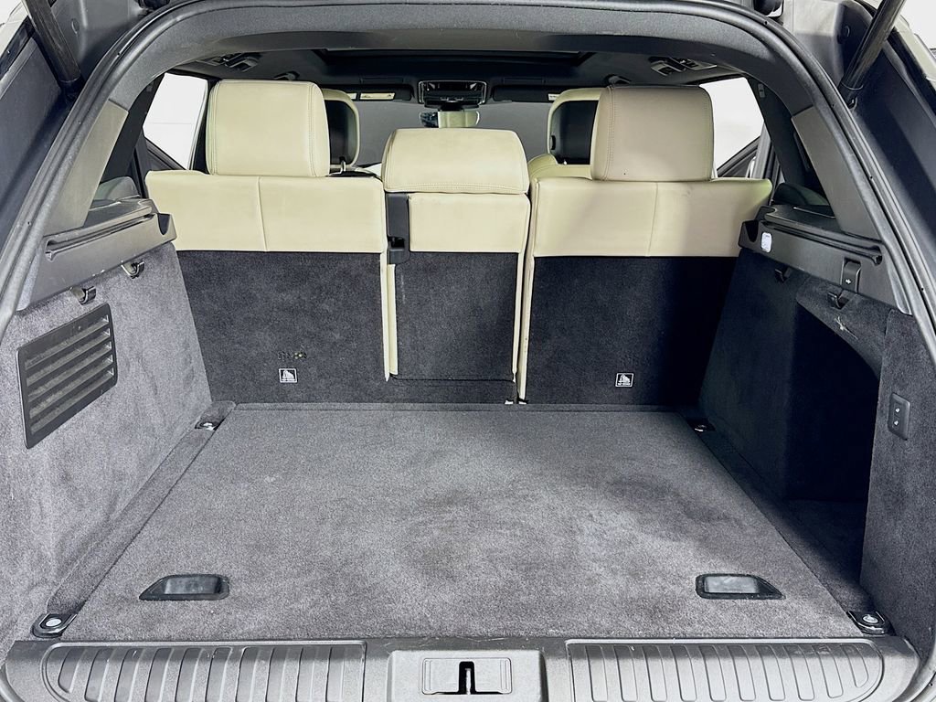 Used 2021 Land Rover Range Rover Sport HST image 30