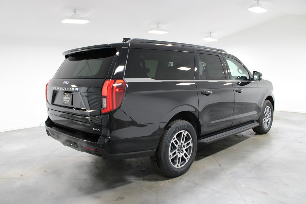 New 2026 Ford Expedition Max Active image 8