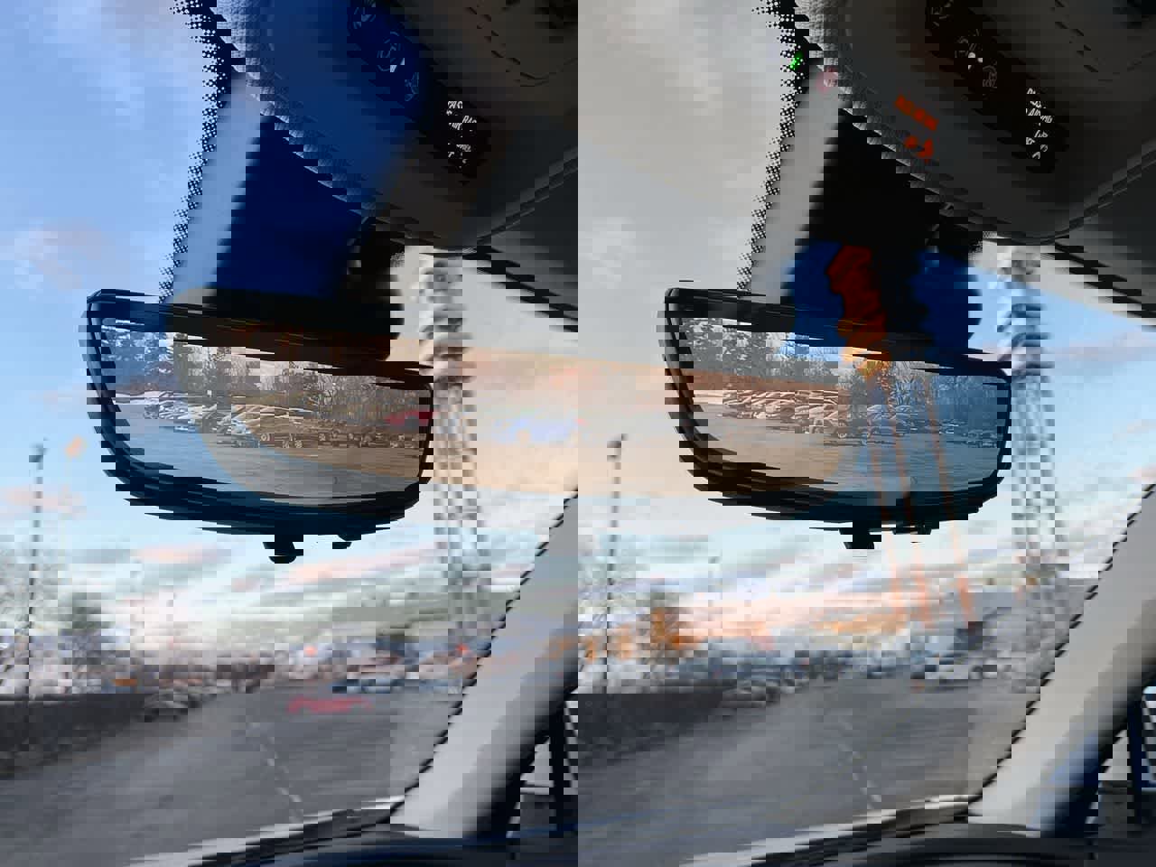 Used 2023 Buick Envision Avenir image 29