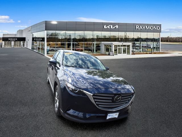 Used 2018 MAZDA CX-9 Touring w/ Touring Premium Package FWD image 9