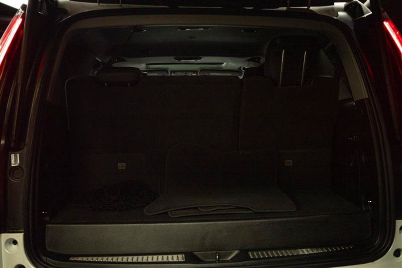 Used 2019 Cadillac Escalade Luxury AWD/4WD image 7