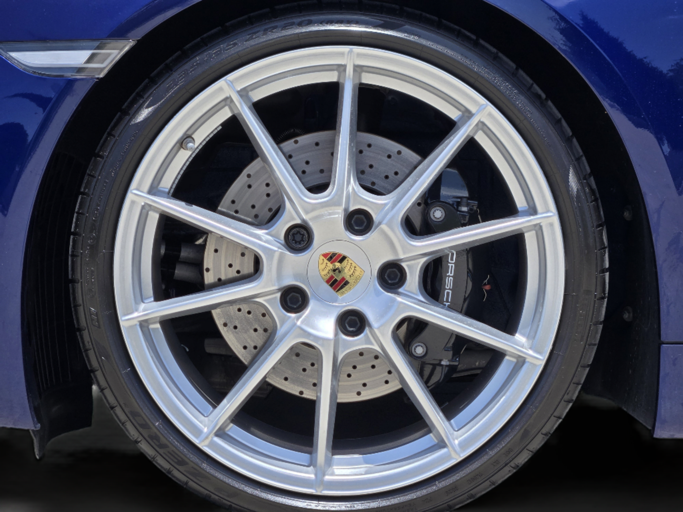 Used 2025 Porsche 718 Boxster GTS RWD image 36