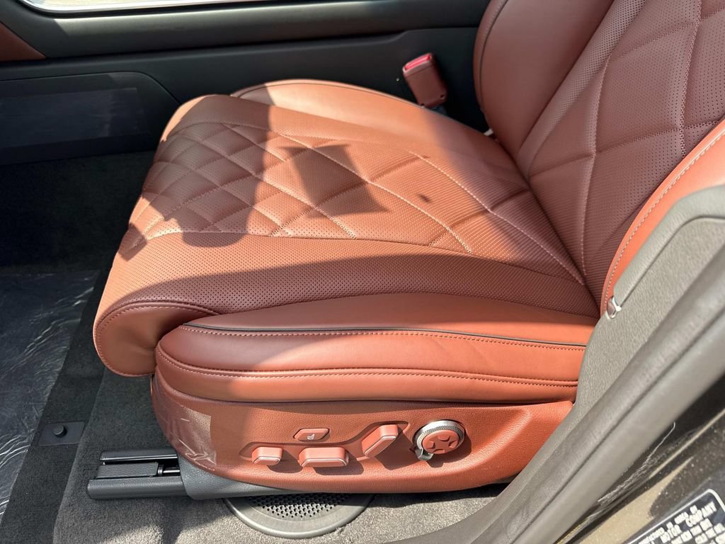 New 2026 Genesis GV80 3.5T Prestige AWD/4WD image 18