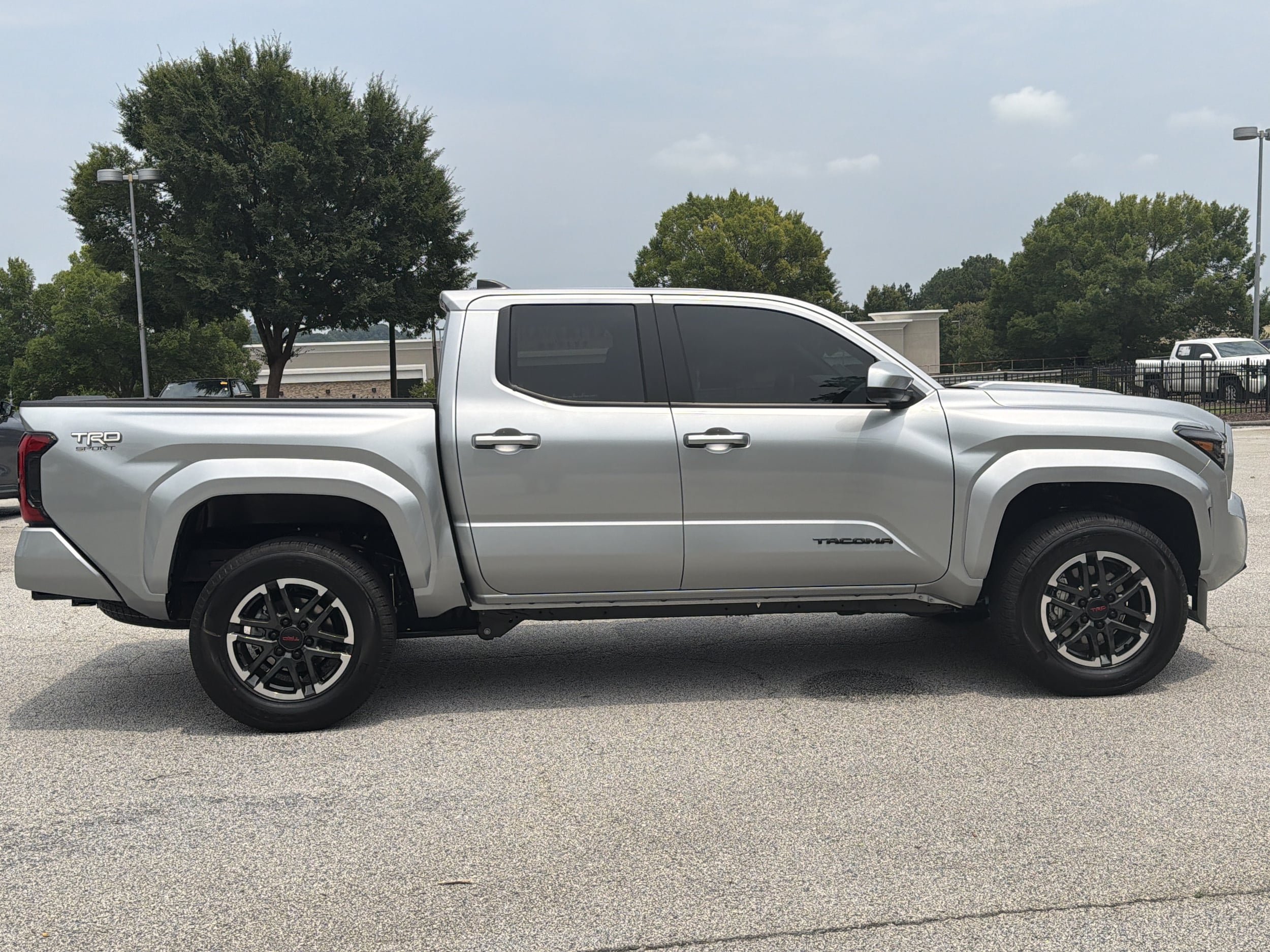 Certified 2026 Toyota Tacoma TRD Sport AWD/4WD image 26