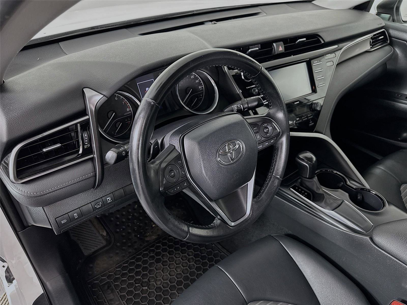 Certified 2020 Toyota Camry SE FWD image 22