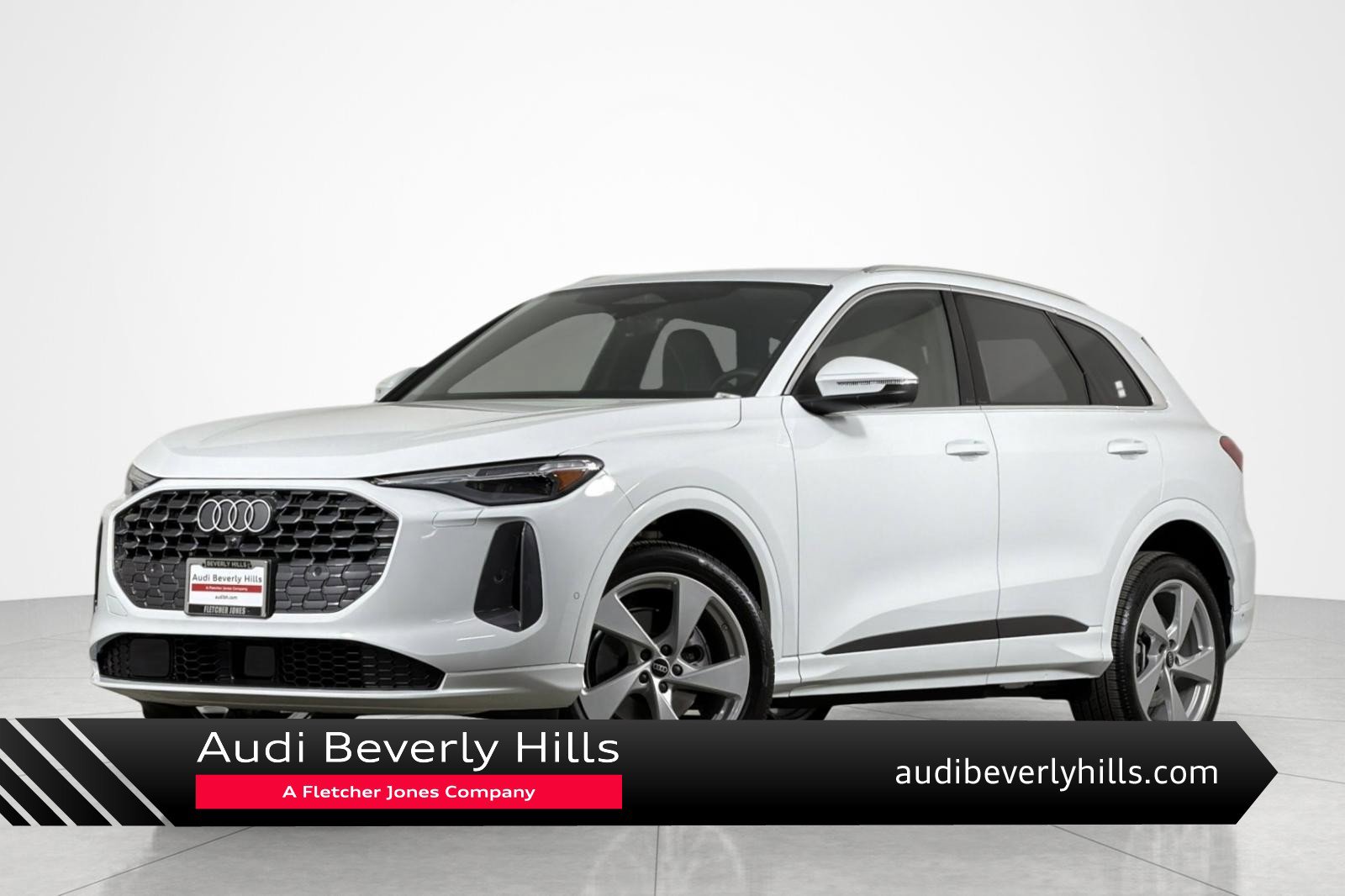 Used 2025 Audi Q5 Premium Plus w/ Premium Plus image 1