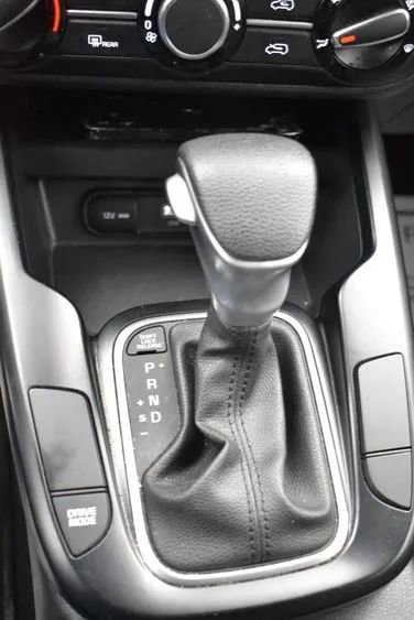 Used 2025 Kia Soul LX w/ LX Technology Package FWD image 33