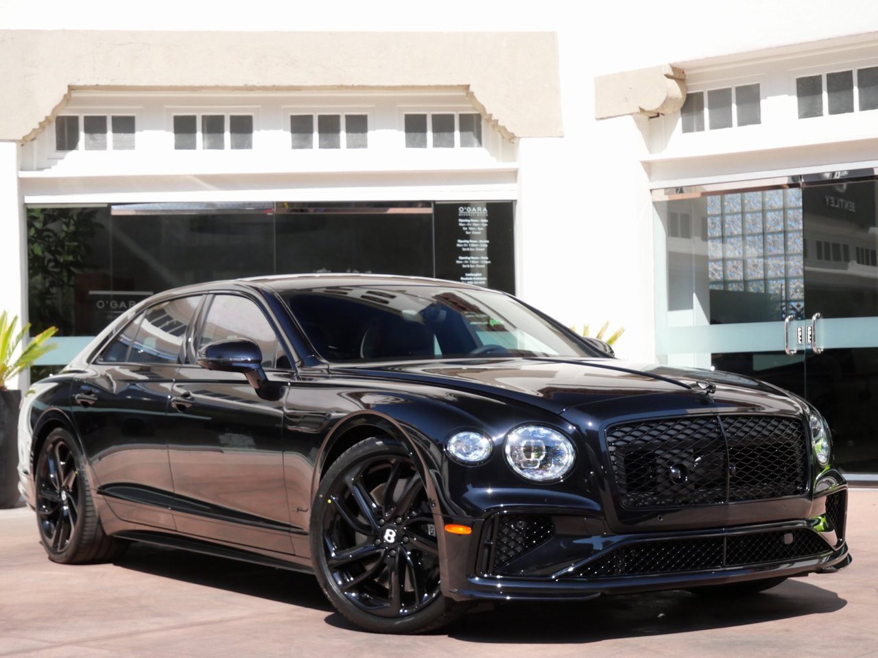 New 2025 Bentley Flying Spur Plug-In Hybrid