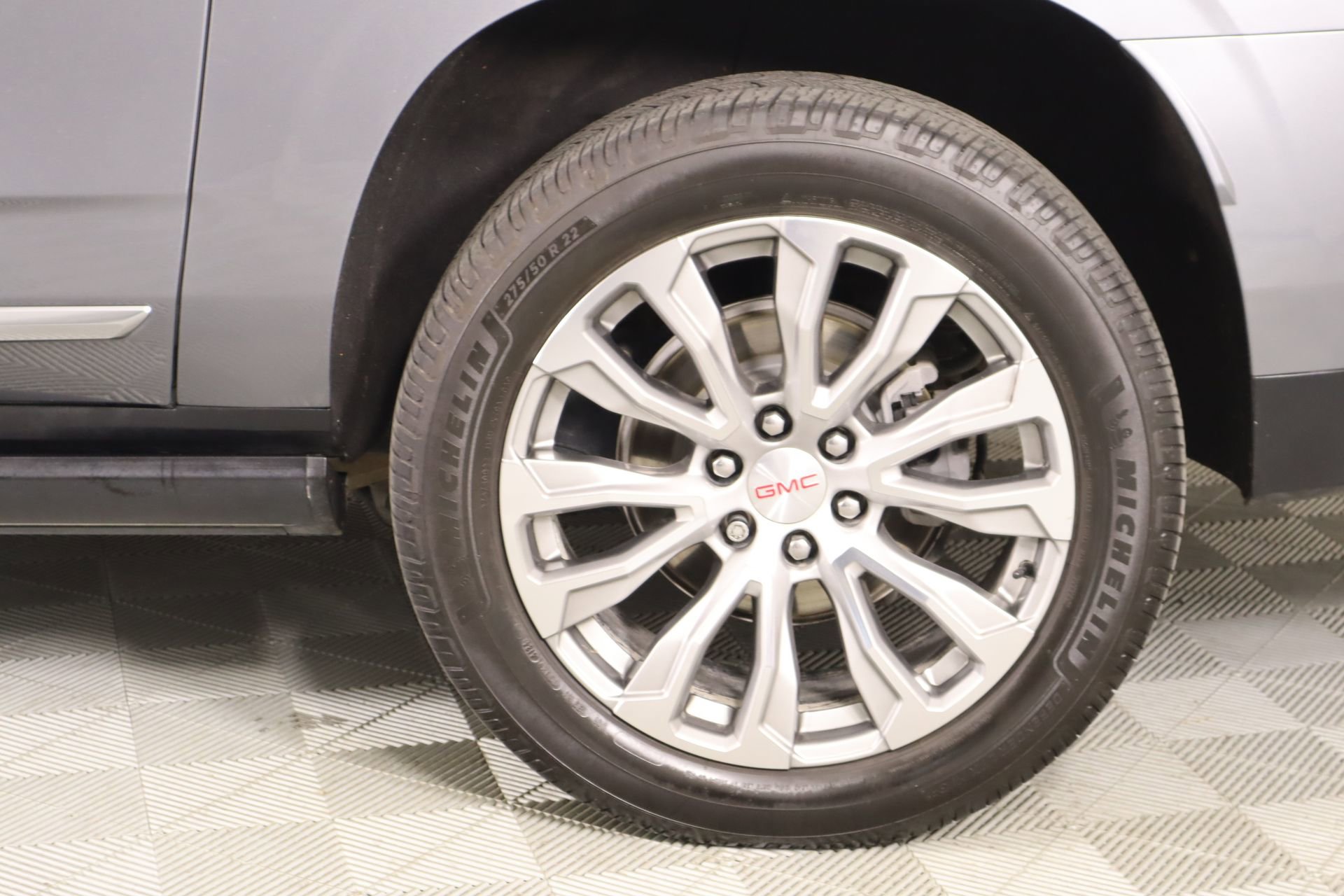 Used 2022 GMC Yukon XL Denali image 21