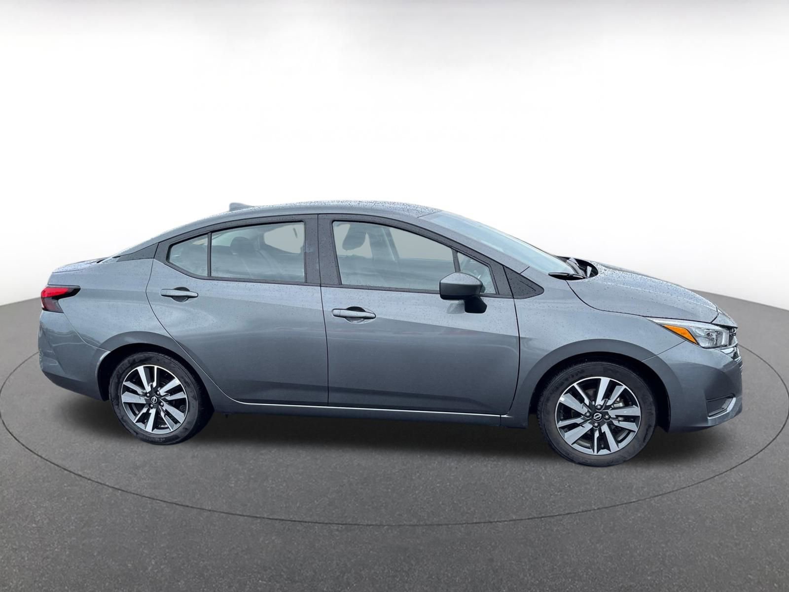 Used 2025 Nissan Versa SV image 15