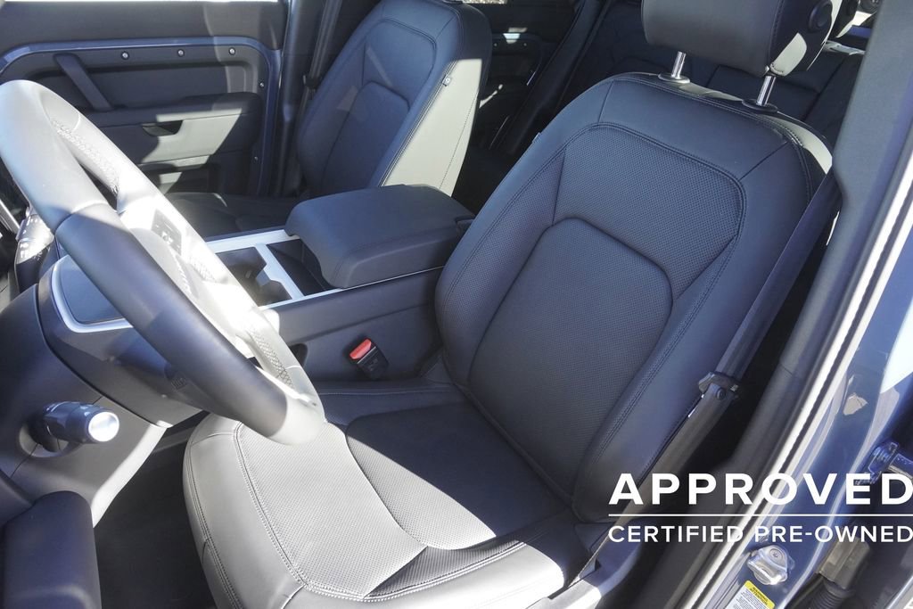 Used 2025 Land Rover Defender 110 S image 20