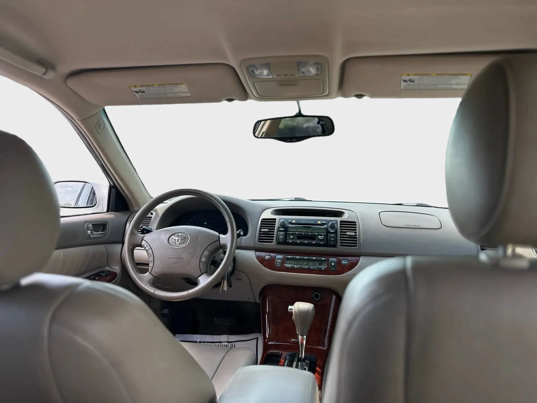 Used 2005 Toyota Camry XLE w/ XLE Premium Pkg FWD image 23