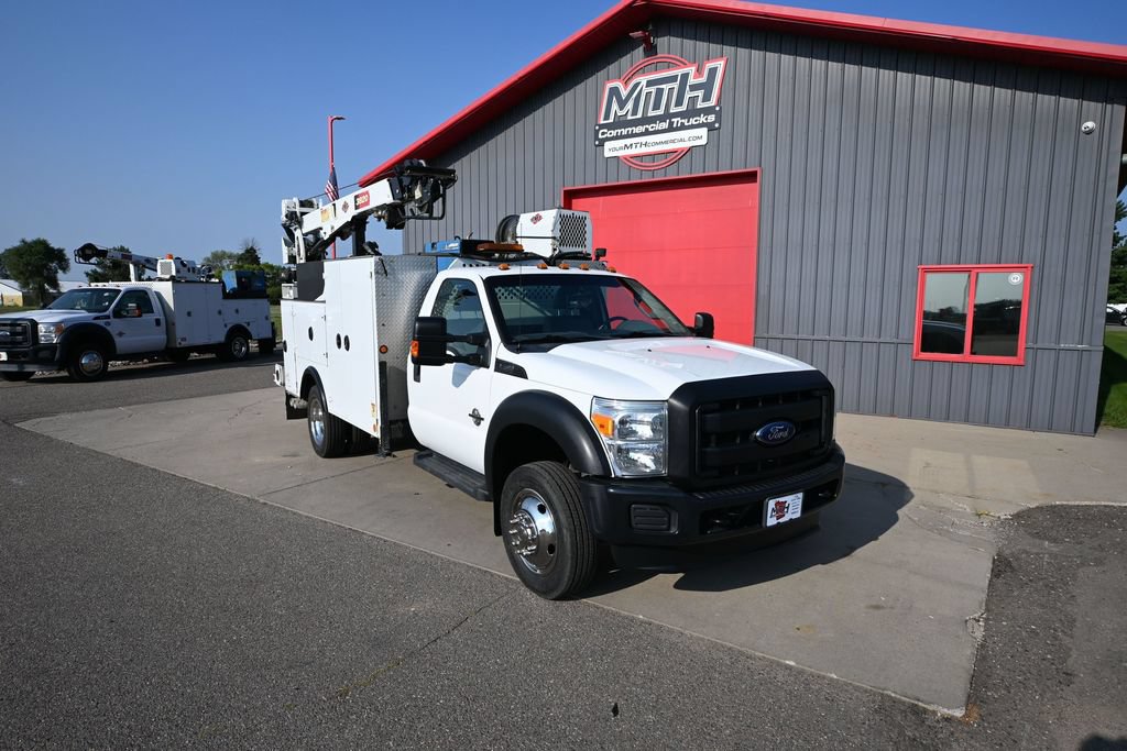 Used 2015 Ford F550 Luxury RWD image 2