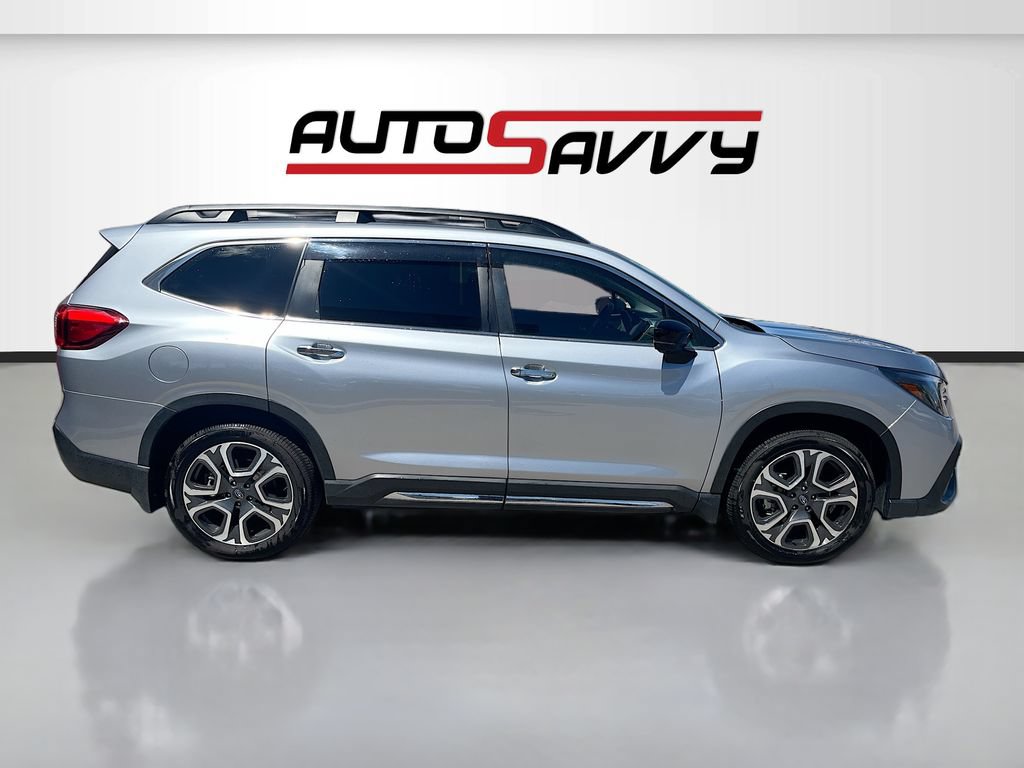 Used 2024 Subaru Ascent Touring AWD/4WD image 8