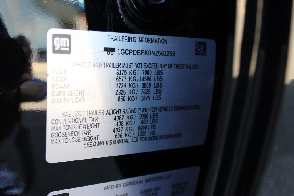 Used 2022 Chevrolet Silverado 1500 Custom w/ LPO, Dark Essentials Package AWD/4WD image 43
